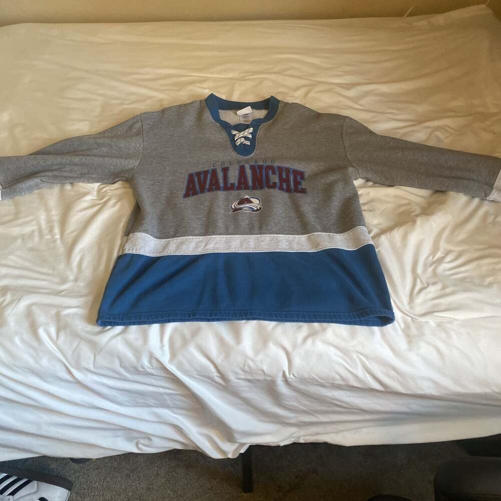 Vintage Colorado Avalanche NHL Hockey Jersey T-Shirt by Starter